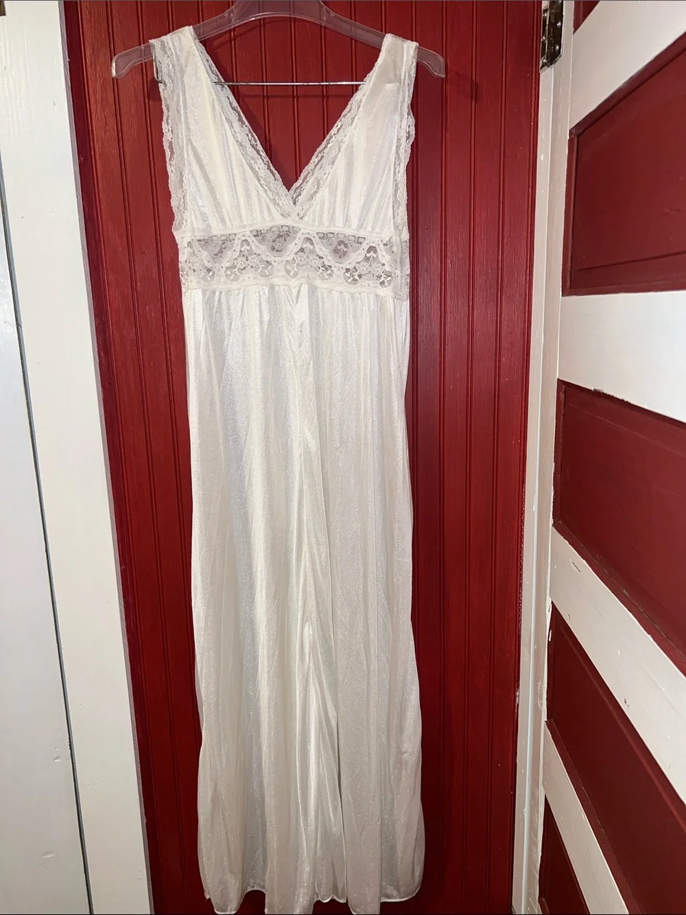 Vintage jcpenney Ivory Lace-Trim Satin Chemise Slip Size Small